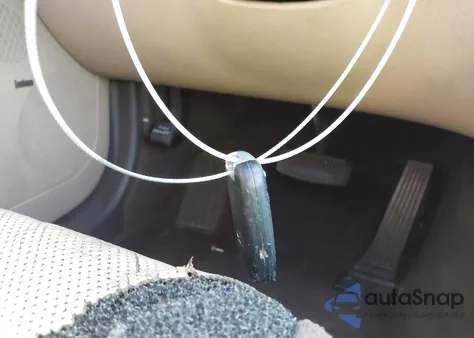 2009 Hyundai Genesis 4.6 z USA, uszkodzony, nr VIN KMHGC46F99U050633